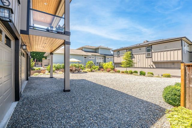 2110 Lafayette Street, Steilacoom, WA 98388