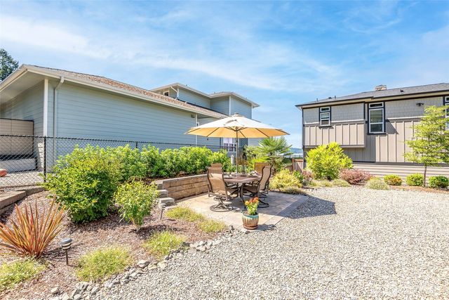 2110 Lafayette Street, Steilacoom, WA 98388