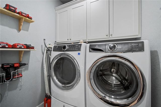 2337 Stonemill Drive, Fayetteville, AR 72701