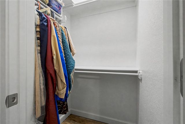 2337 Stonemill Drive, Fayetteville, AR 72701