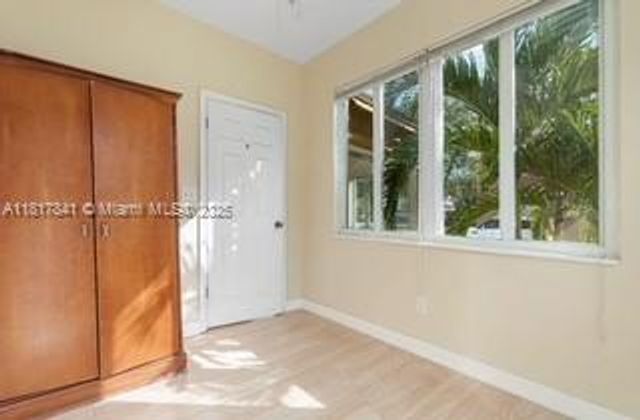 1416 N 2nd Ave N, Lake Worth, FL 33460