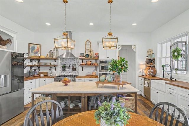 164 River Road, Midway, GA 31320