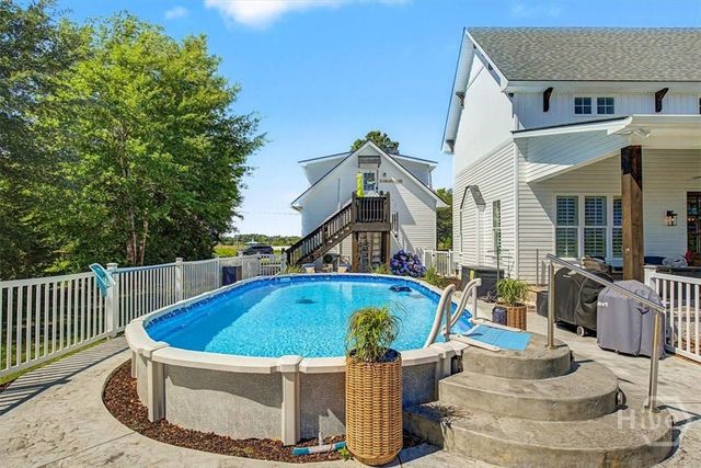 164 River Road, Midway, GA 31320