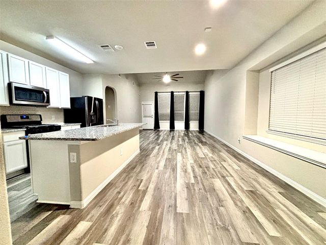 23663 Rainbow Eucalyptus Drive, Spring, TX 77373