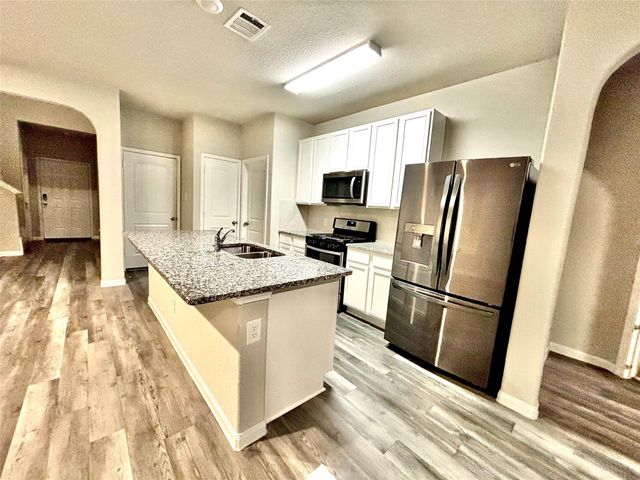 23663 Rainbow Eucalyptus Drive, Spring, TX 77373