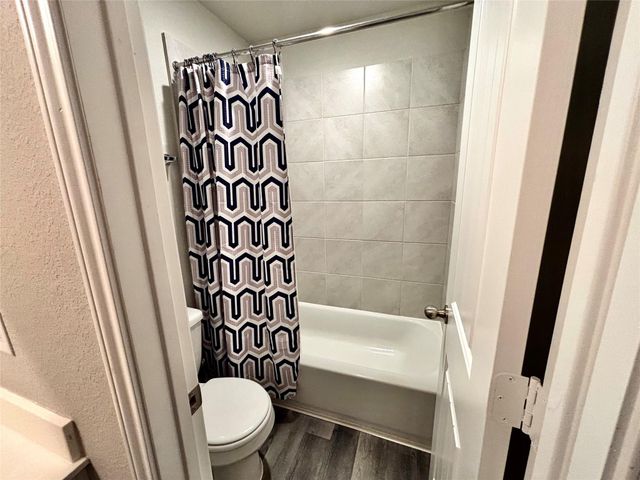 23663 Rainbow Eucalyptus Drive, Spring, TX 77373