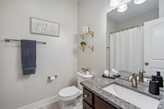100 Summit Circle NW, Bondurant, IA 50035