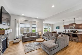 100 Summit Circle NW, Bondurant, IA 50035