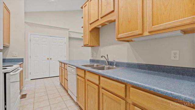 744 Breckenridge Court, Union Twp, OH 45244