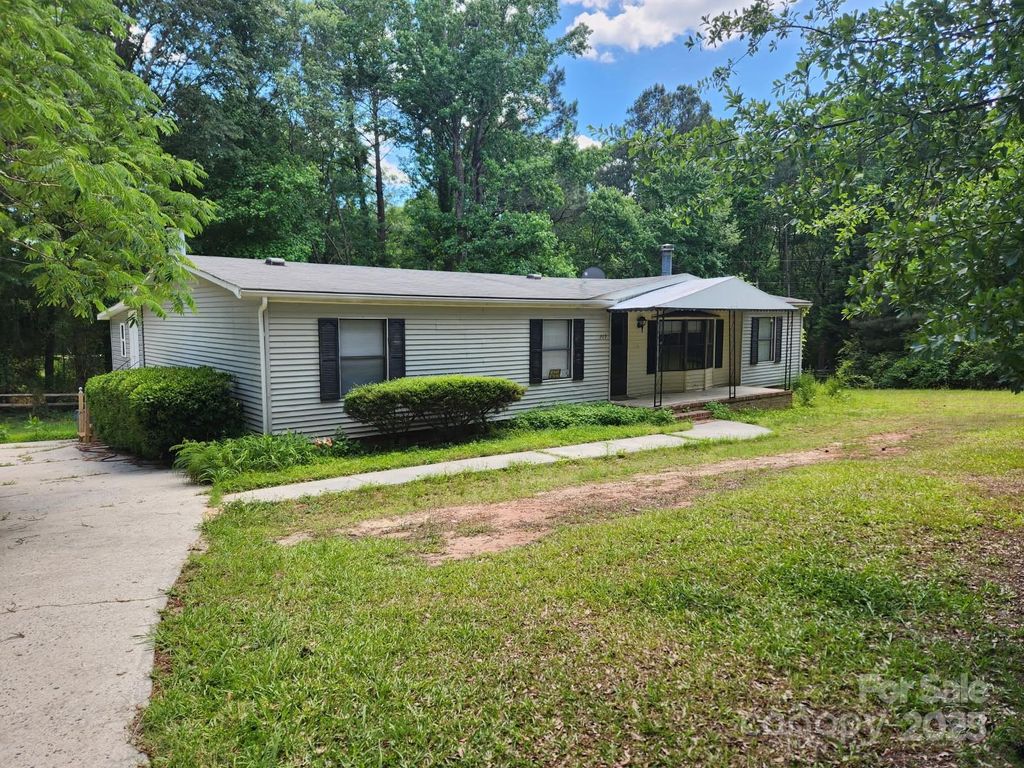 269 Saddle Road, Lancaster, SC 29720