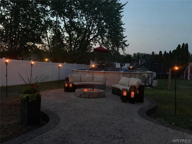 67 Westcliffe Drive, Amherst, NY 14228