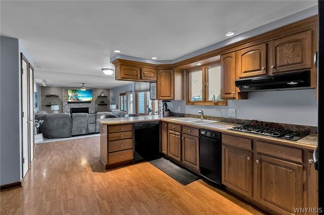67 Westcliffe Drive, Amherst, NY 14228