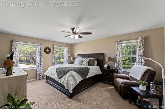 9298 Anacapa Bay Drive, Hamburg Township, MI 48169