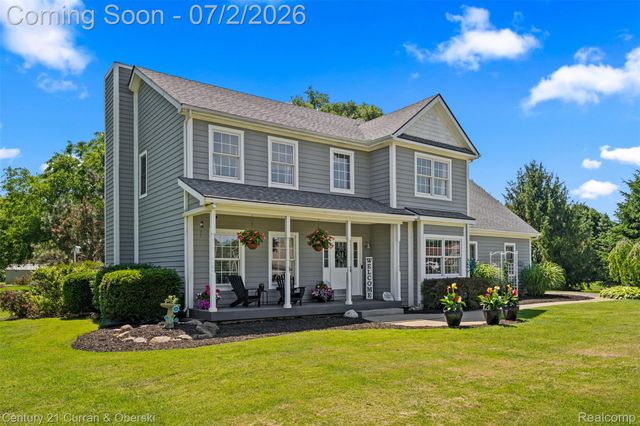9298 Anacapa Bay Drive, Hamburg Township, MI 48169