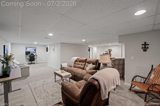 9298 Anacapa Bay Drive, Hamburg Township, MI 48169