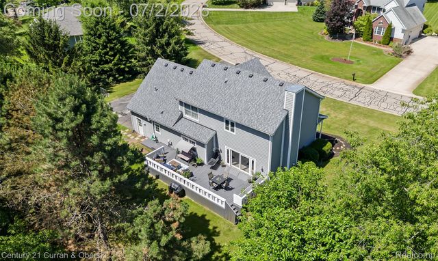 9298 Anacapa Bay Drive, Hamburg Township, MI 48169