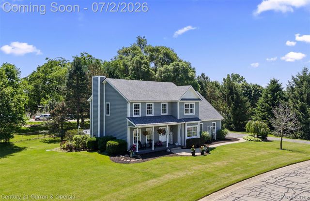 9298 Anacapa Bay Drive, Hamburg Township, MI 48169