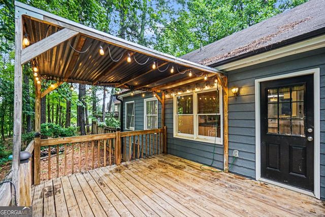 597 Cedarcrest Road, Dallas, GA 30132
