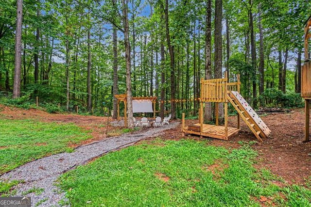 597 Cedarcrest Road, Dallas, GA 30132