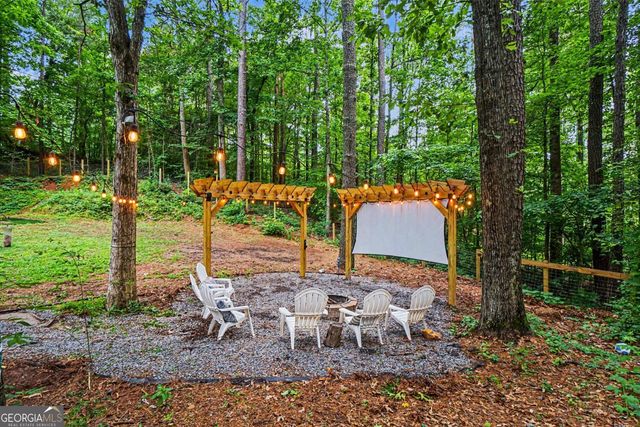 597 Cedarcrest Road, Dallas, GA 30132