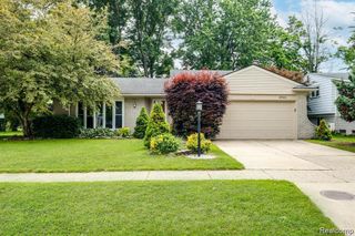 41133 Ivywood Lane, Plymouth, MI 48170