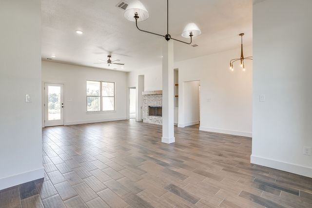 237 Kilkenny Road, Poolville, TX 76487