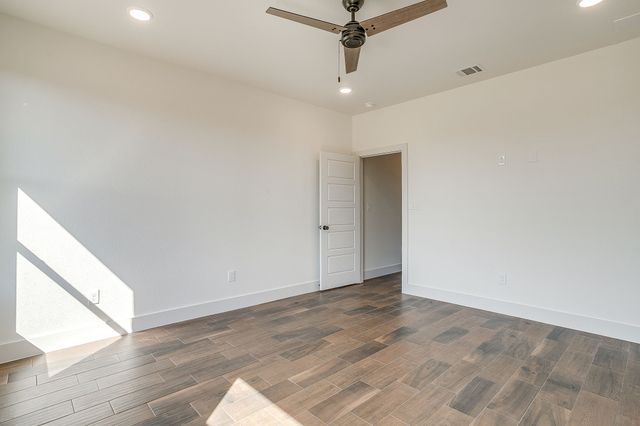 237 Kilkenny Road, Poolville, TX 76487