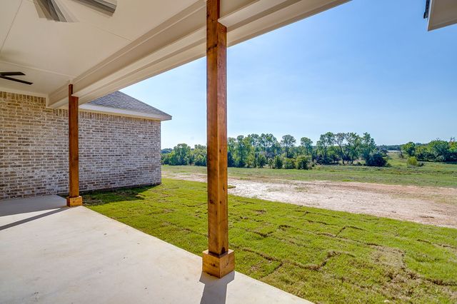 237 Kilkenny Road, Poolville, TX 76487