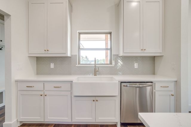 237 Kilkenny Road, Poolville, TX 76487