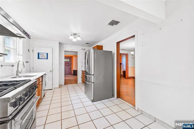 6 Dawes Avenue, West Orange, NJ 07052