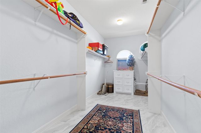 30 Winthrop Harbor Court, Montgomery, TX 77356