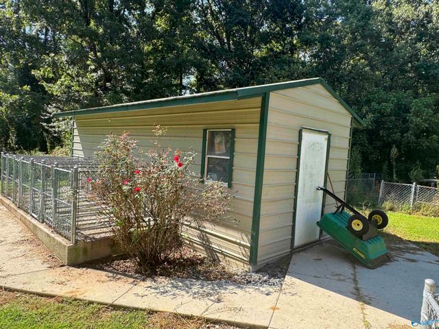 5654 County Road 39, Fackler, AL 35746