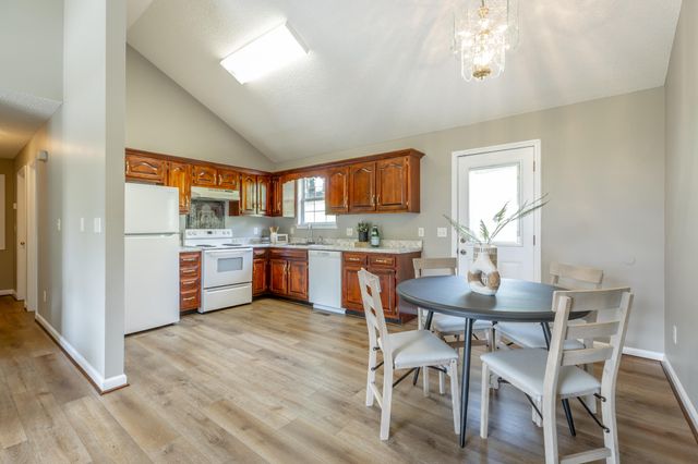 6894 Hillside Bend Trail, Harrison, TN 37341