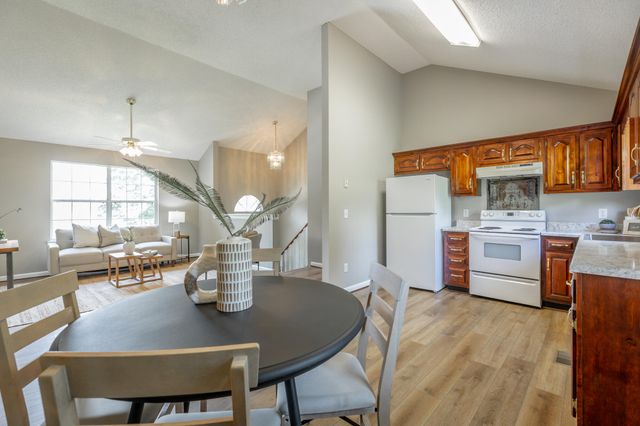 6894 Hillside Bend Trail, Harrison, TN 37341