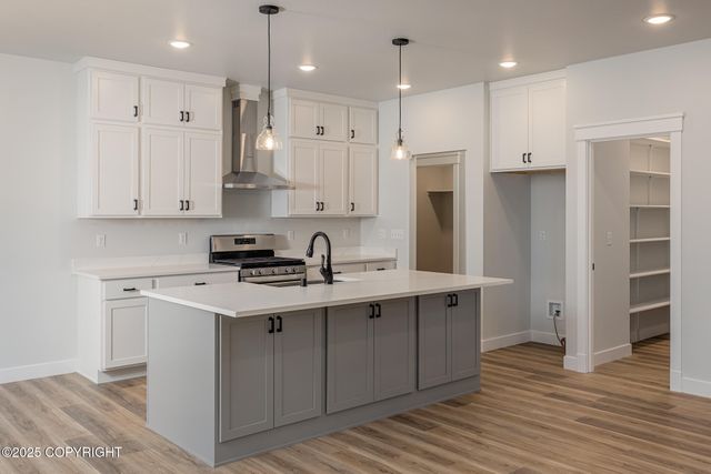 L6 B1 E Heartland Loop, Palmer, AK 99645