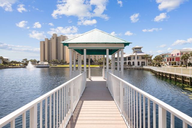 30 Place De La Fontaine, Miramar Beach, FL 32550