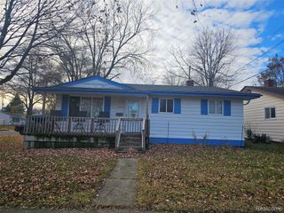 3601 Twilight Drive, Flint, MI 48506