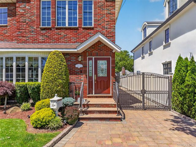 162-11 12th Road, Whitestone, NY 11357