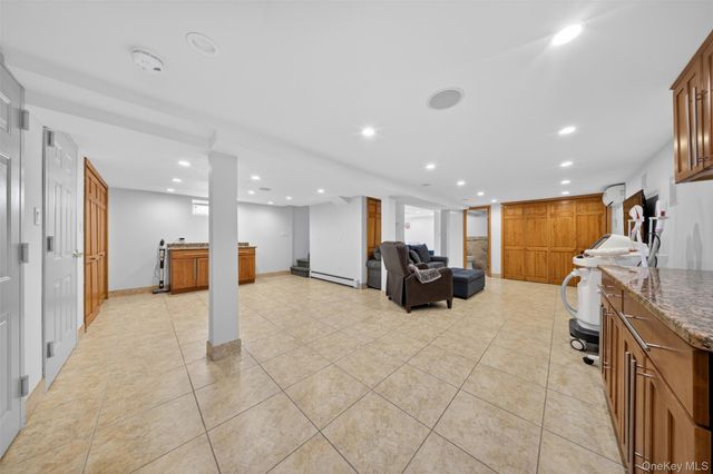 162-11 12th Road, Whitestone, NY 11357