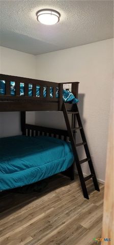 1012 W Denver Avenue, Seadrift, TX 77983