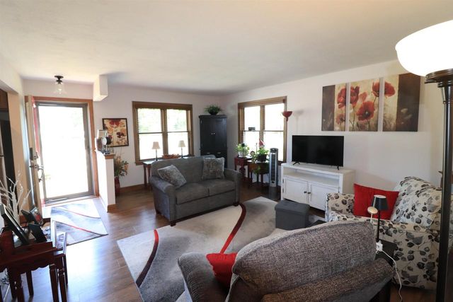 3627 Tripp Road, Janesville, WI 53547