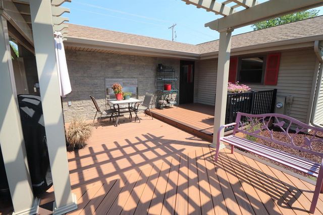 3627 Tripp Road, Janesville, WI 53547