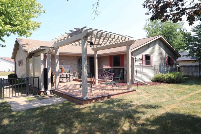 3627 Tripp Road, Janesville, WI 53547