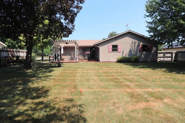3627 Tripp Road, Janesville, WI 53547