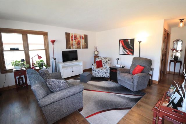 3627 Tripp Road, Janesville, WI 53547