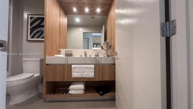 11 NE 6th St 902, Miami, FL 33132