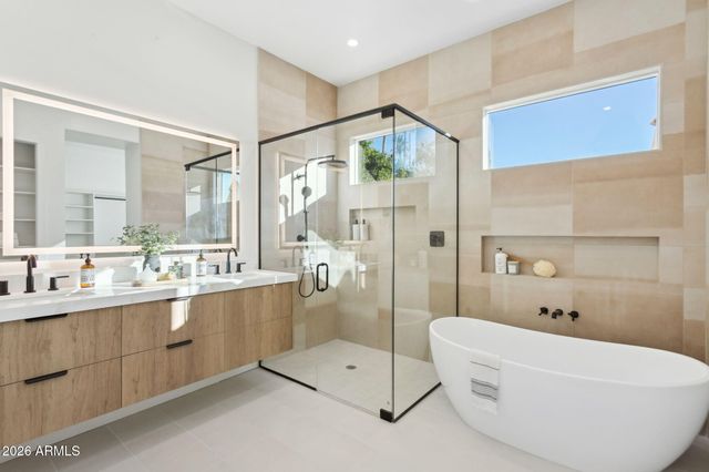 5335 E KELTON Lane, Scottsdale, AZ 85254