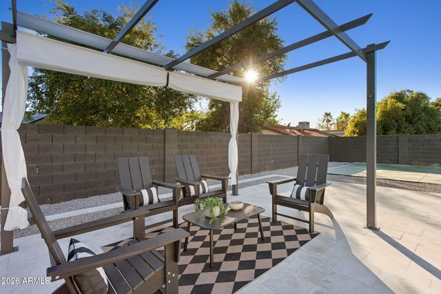 5335 E KELTON Lane, Scottsdale, AZ 85254