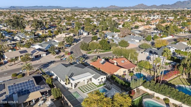 5335 E KELTON Lane, Scottsdale, AZ 85254