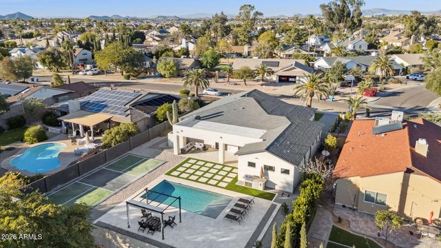 5335 E KELTON Lane, Scottsdale, AZ 85254